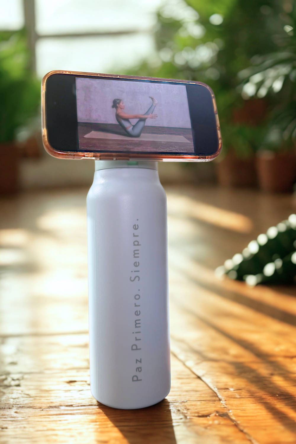 HydraGrip - Phone Magnet Water Bottle 24oz - NMJC