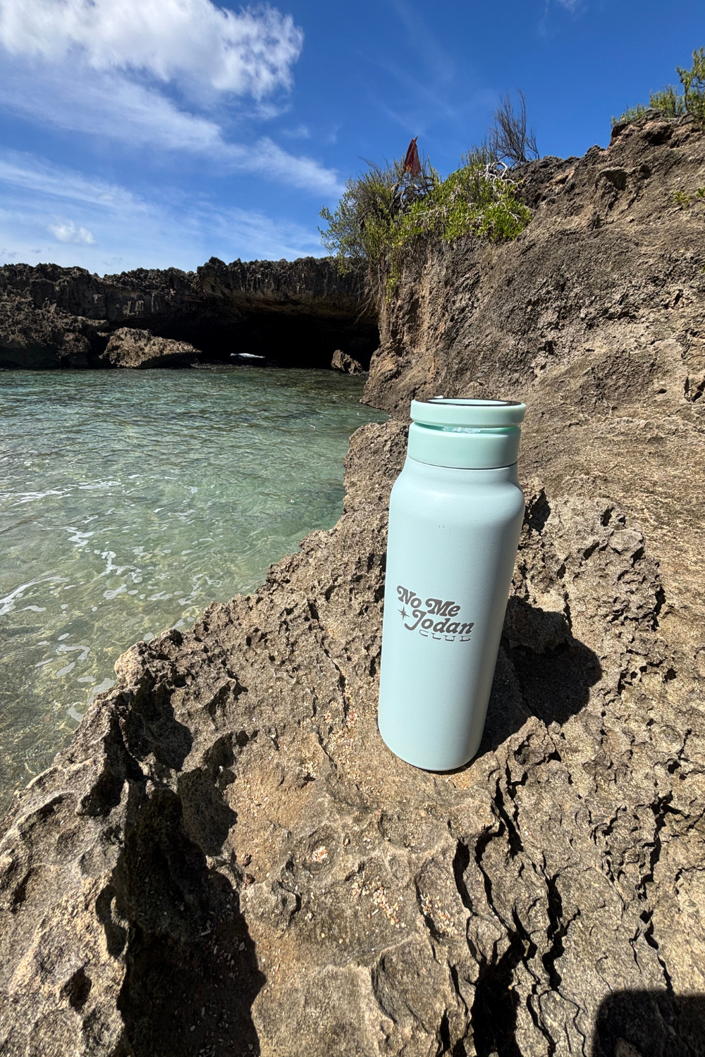 HydraGrip - Phone Magnet Water Bottle 24oz - NMJC