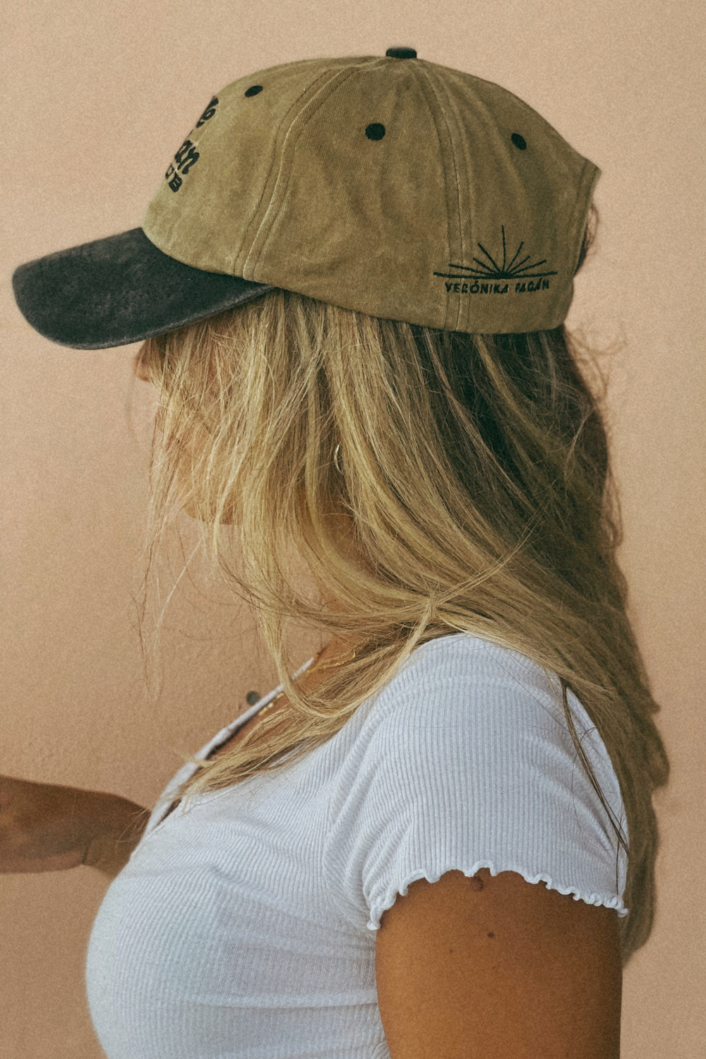No Me Jodan Club / Cap / Khaki-Black