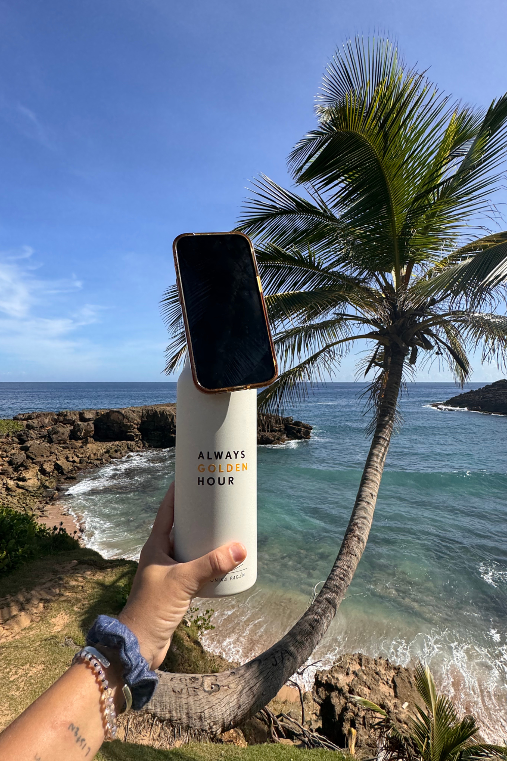 HydraGrip - Phone Magnet Water Bottle 24oz - Golden Hour