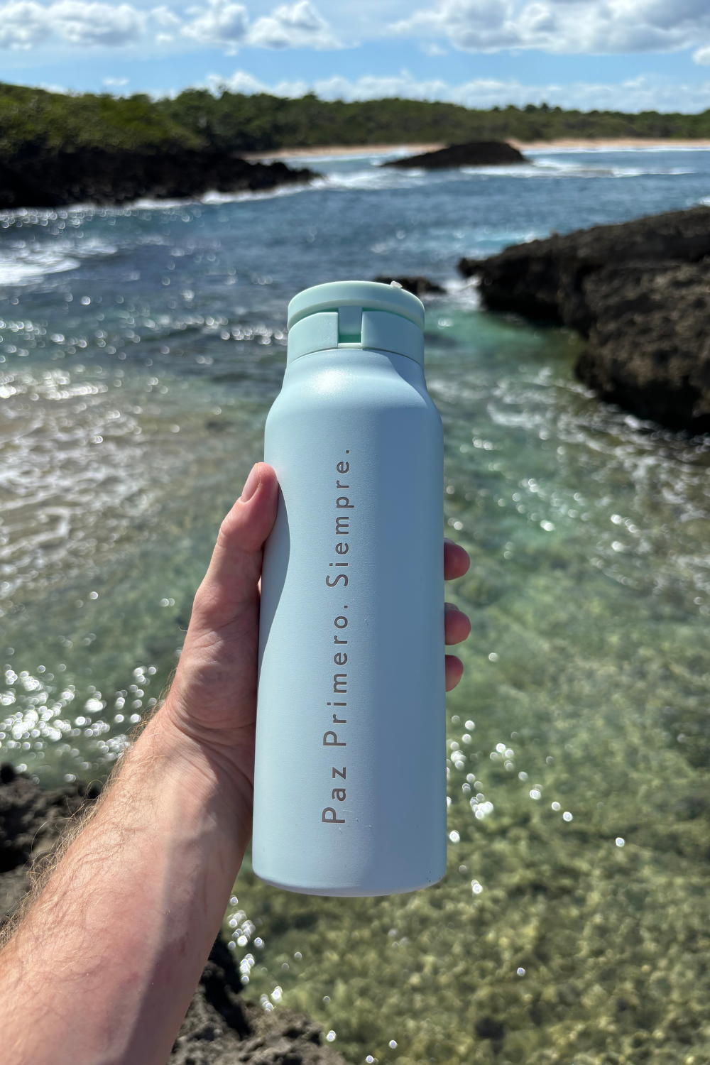 HydraGrip - Phone Magnet Water Bottle 24oz - NMJC