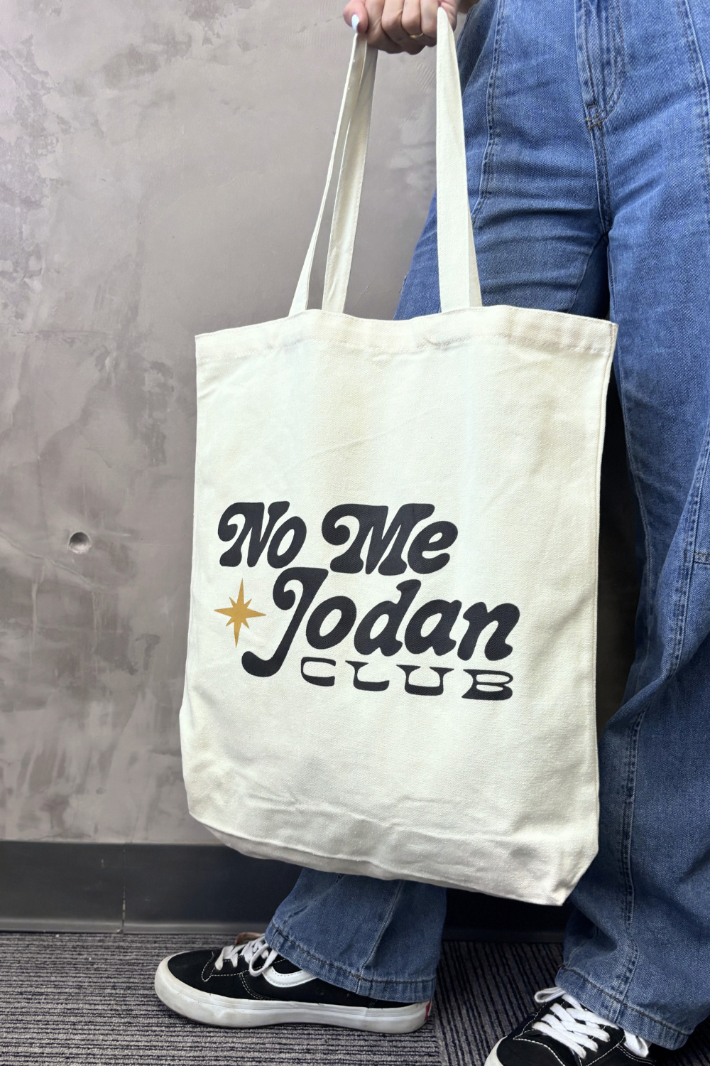 No Me Jodan Club / Tall Tote